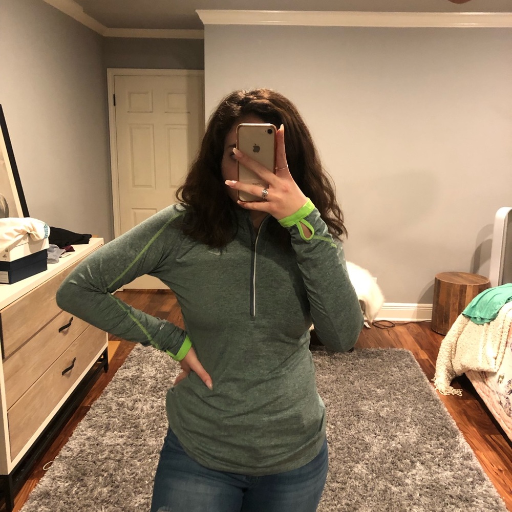 nike quarter zip